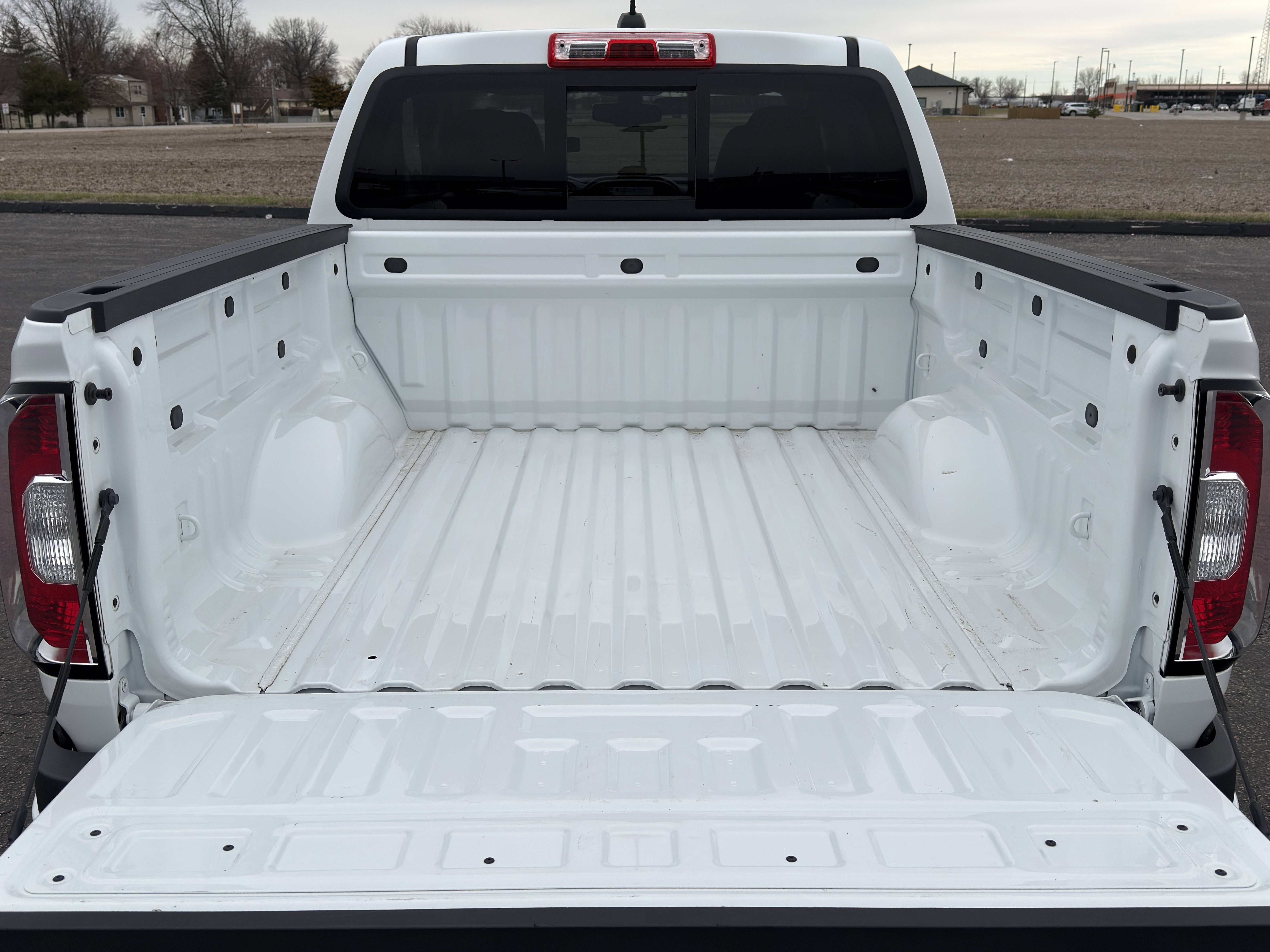Certified 2021 GMC Canyon AT4 w/ Trailering Package image 5
