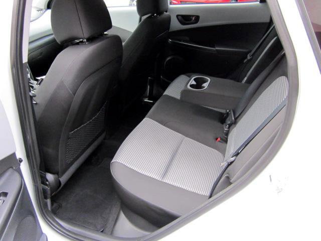 Used 2018 Hyundai Kona SEL image 27