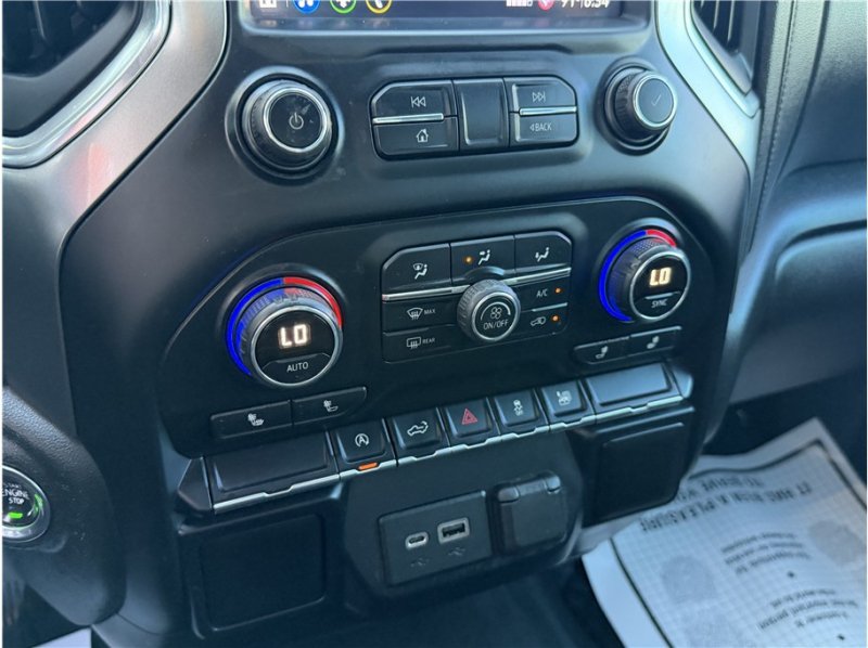 Used 2019 Chevrolet Silverado 1500 LT w/ All-Star Edition AWD/4WD image 38