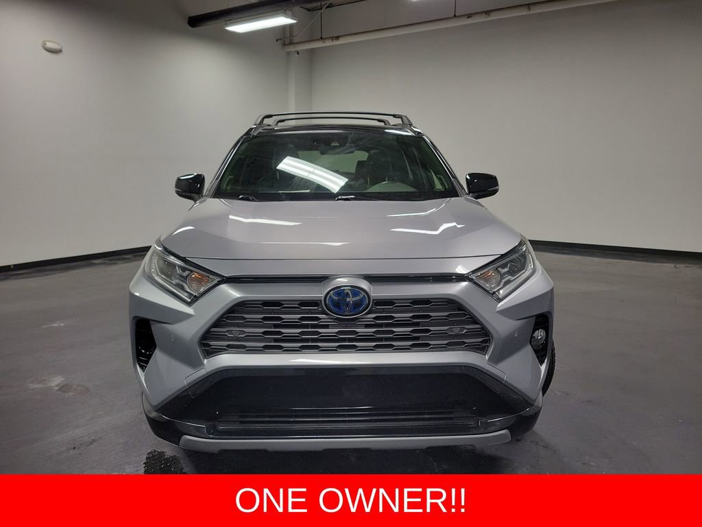 Used 2020 Toyota RAV4 XSE image 2