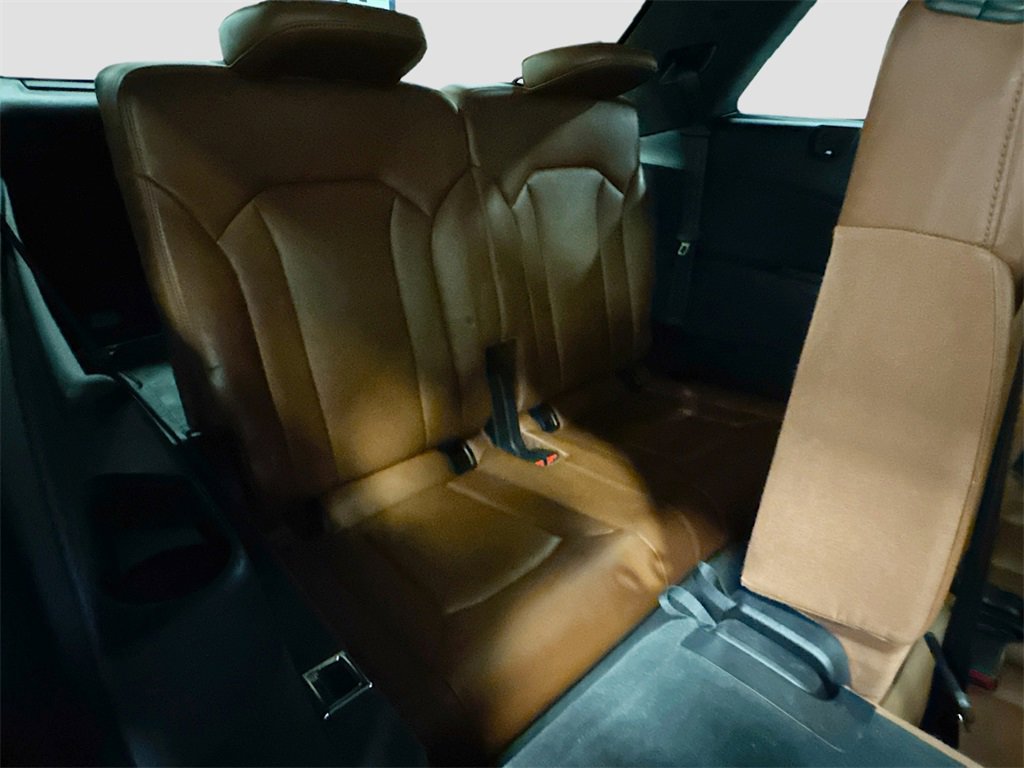 Used 2018 Audi Q7 3.0T Prestige image 34