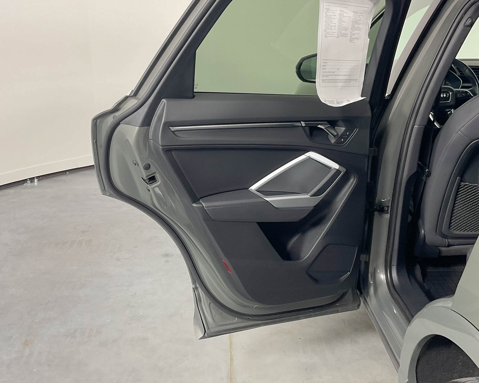 Used 2020 Audi Q3 2.0T Premium image 20