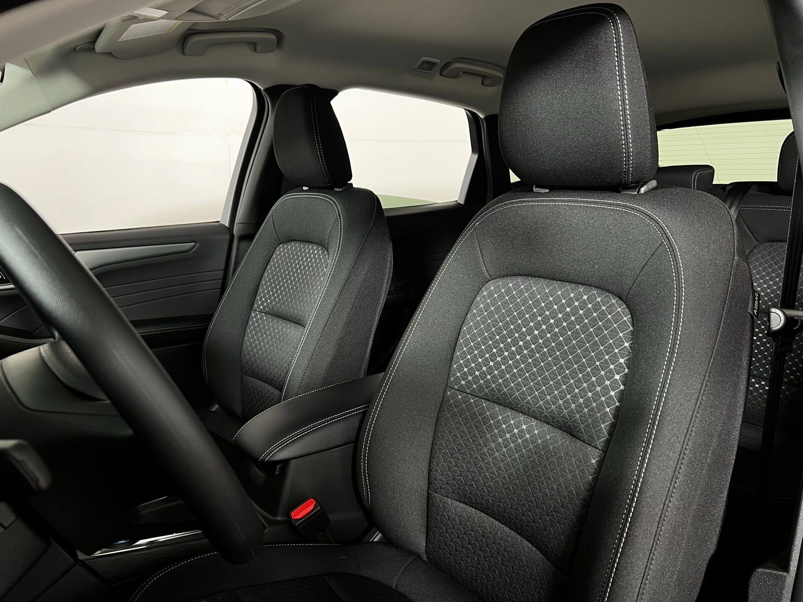 Used 2026 Ford Escape Active image 13