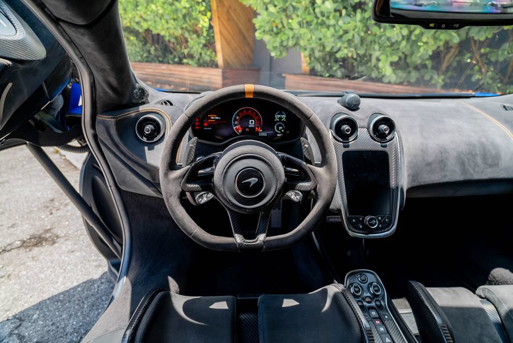Used 2019 McLaren 600LT RWD image 57