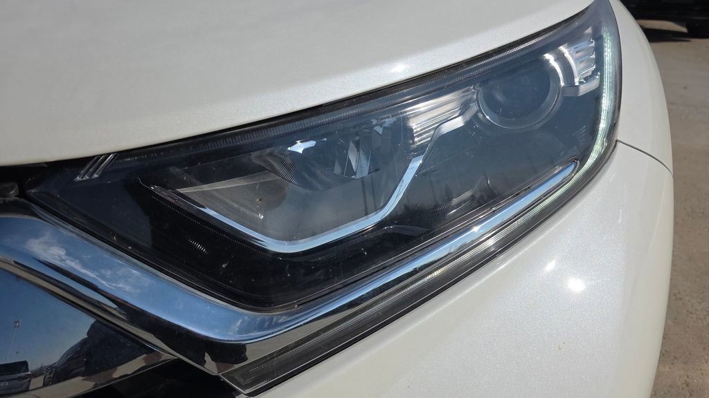 Used 2018 Honda CR-V LX image 9