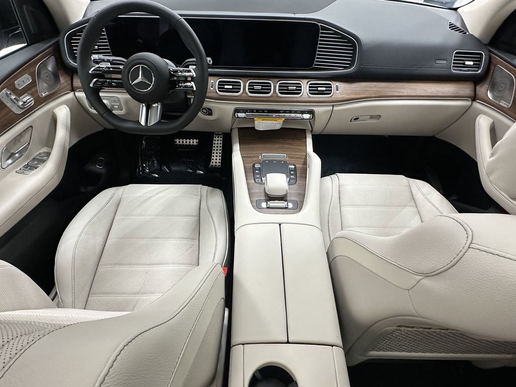 New 2026 Mercedes-Benz GLS 450 4MATIC image 29