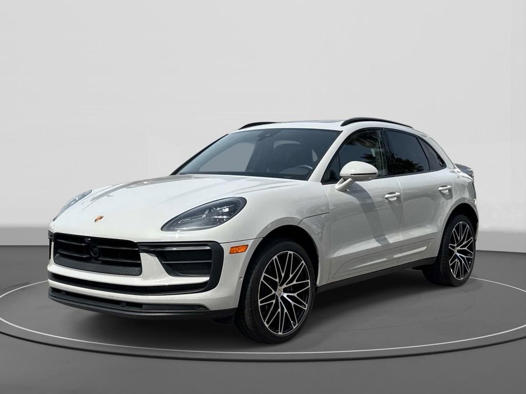 Used 2024 Porsche Macan AWD/4WD image 1