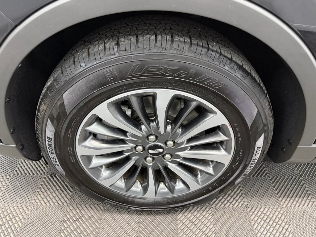 Used 2021 Lincoln Nautilus Reserve FWD image 21