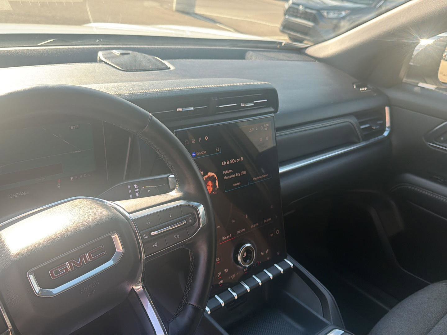 Used 2025 GMC Terrain Elevation AWD/4WD image 17