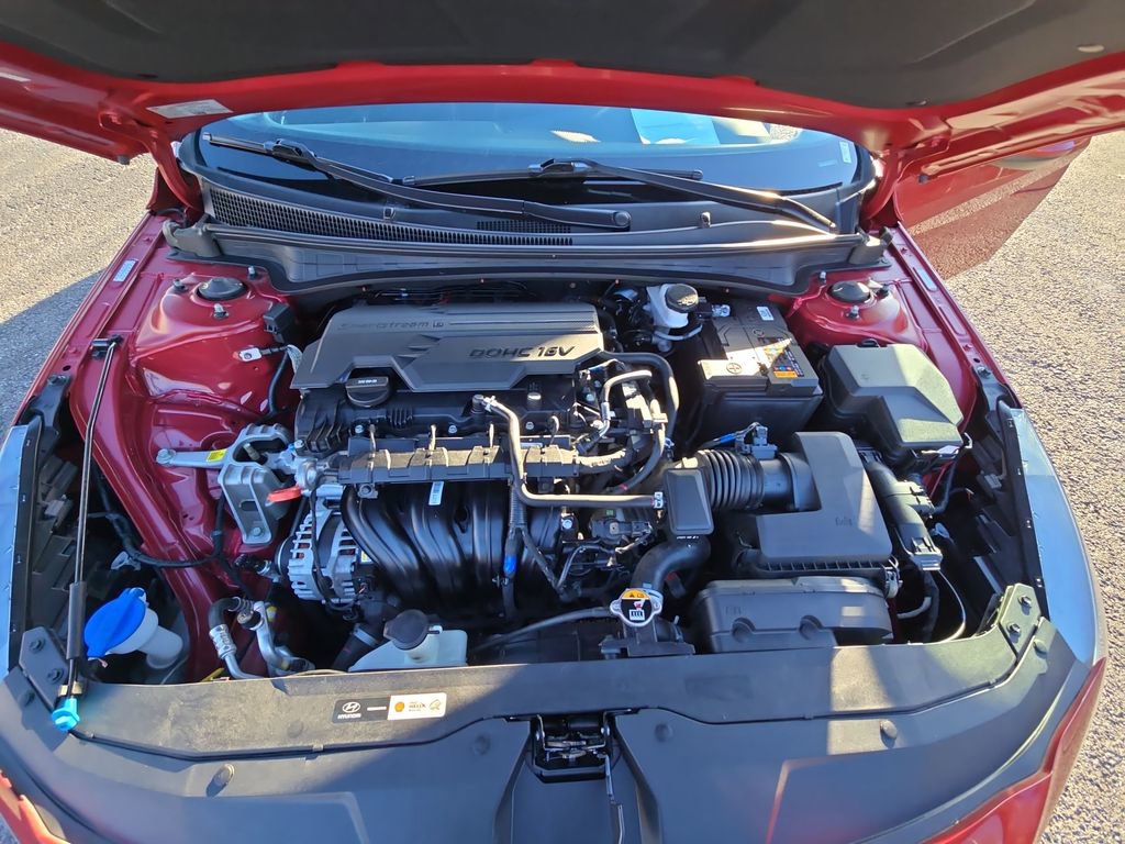 Used 2023 Hyundai Elantra SEL image 30