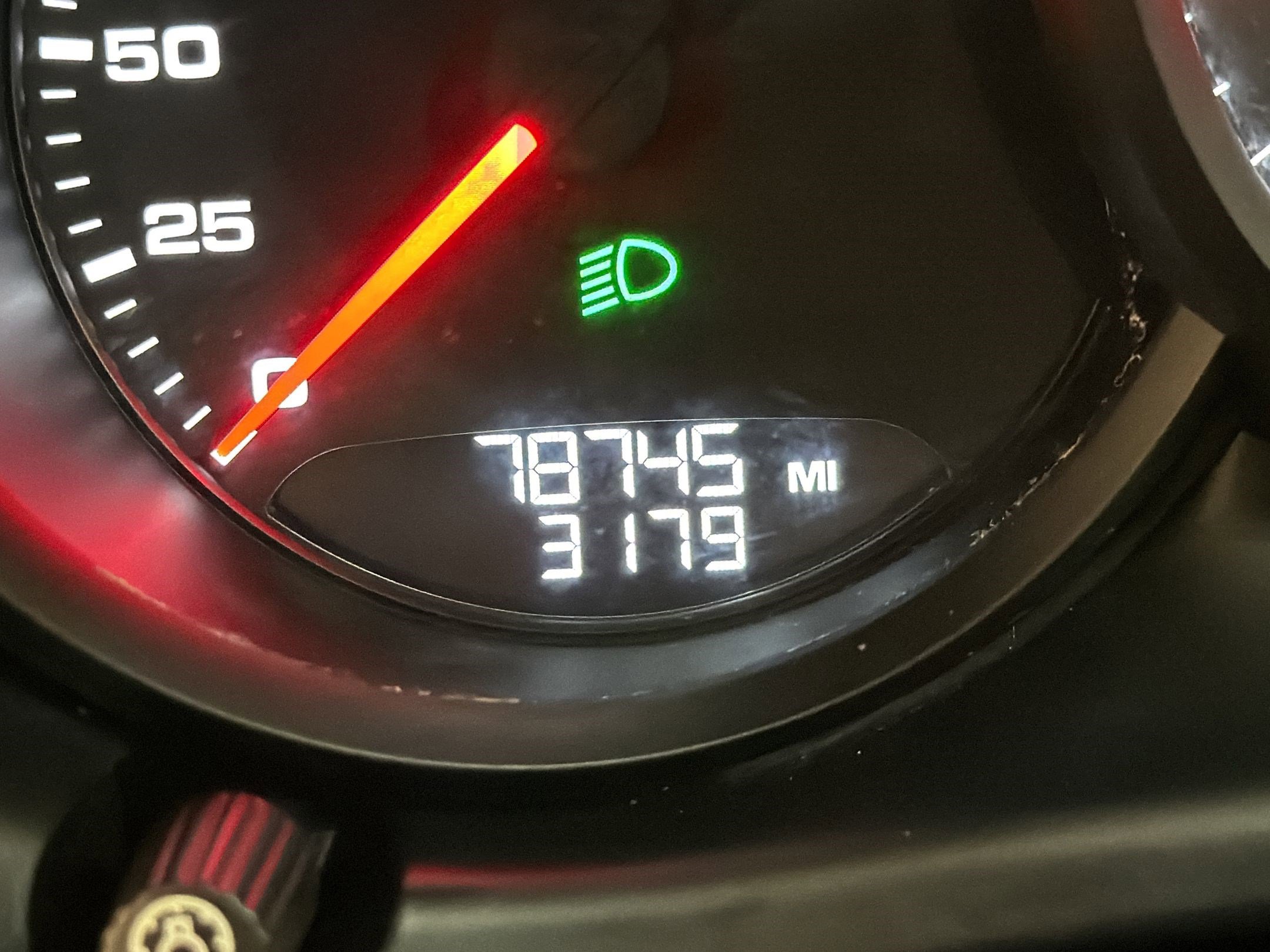 Used 2021 Porsche Macan image 17