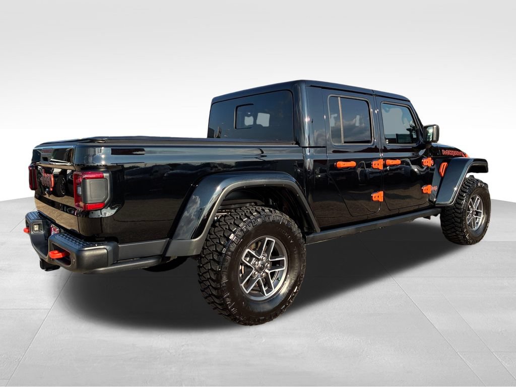 Used 2025 Jeep Gladiator Mojave AWD/4WD image 5