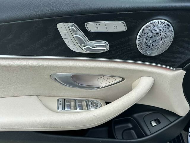 Used 2018 Mercedes-Benz E 300 image 13