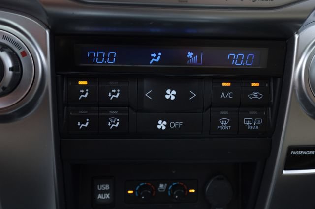 Used 2019 Toyota 4Runner Limited AWD/4WD image 8