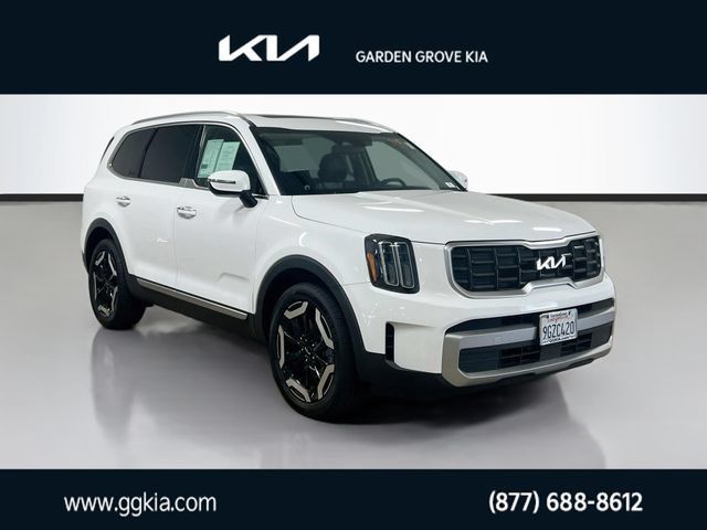 Certified 2023 Kia Telluride S w/ S Sunroof Package