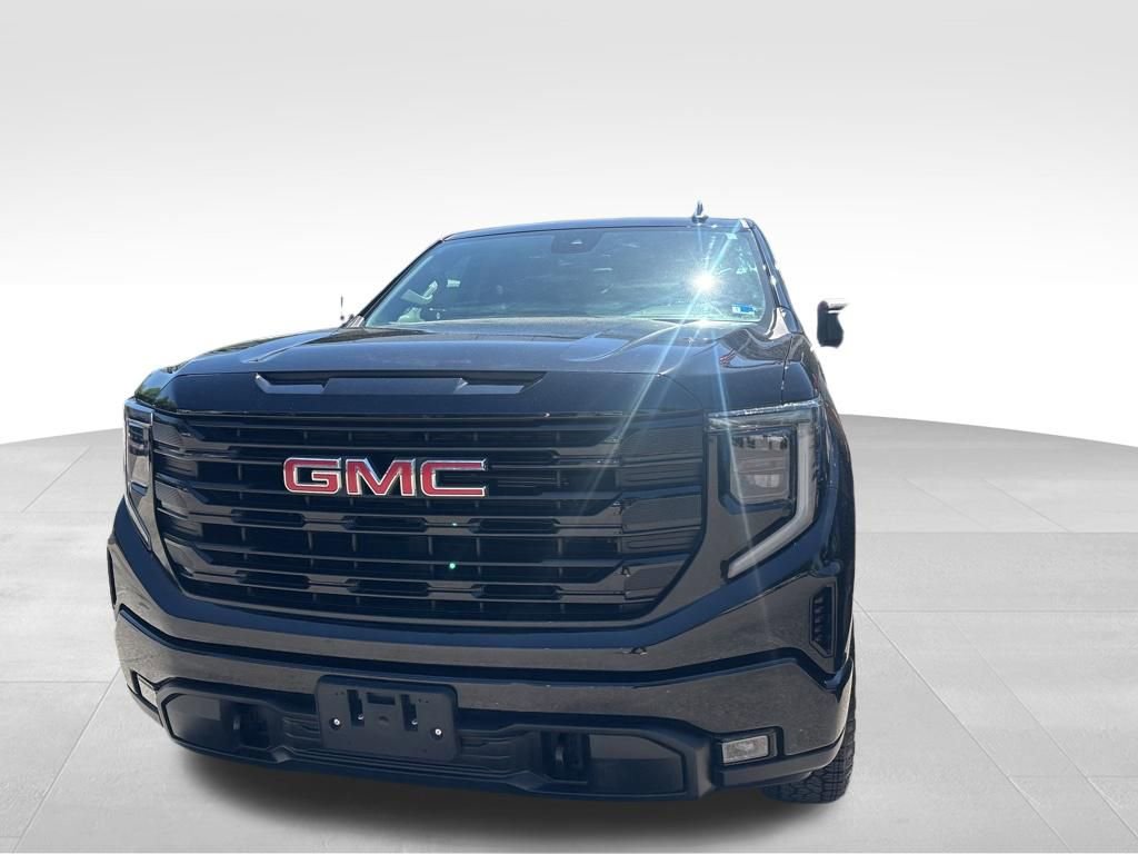 Used 2022 GMC Sierra 1500 Elevation w/ X31 Off-Road Package image 3