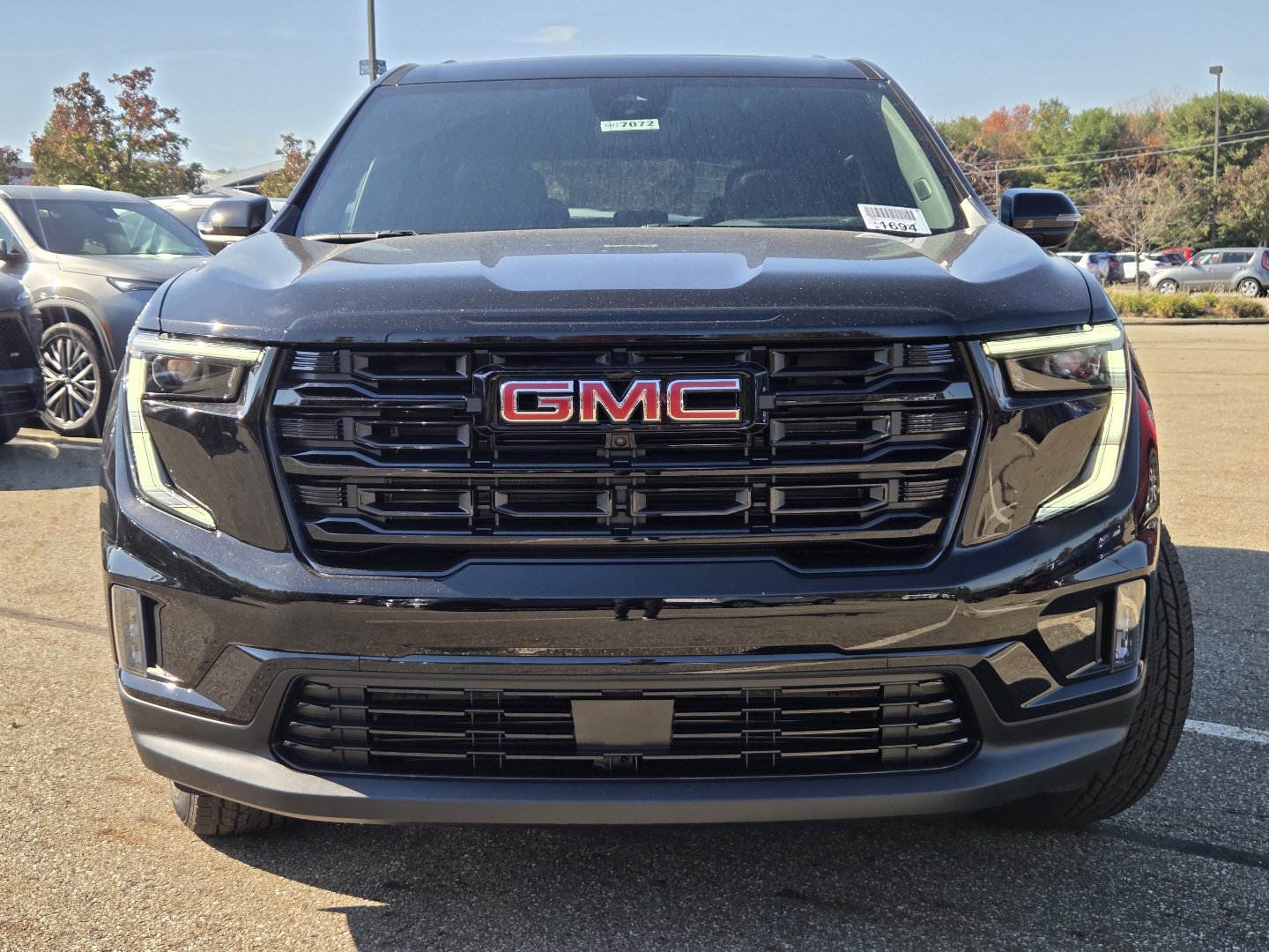 New 2027 GMC Acadia Elevation w/ Elevation Premium Package AWD/4WD image 14