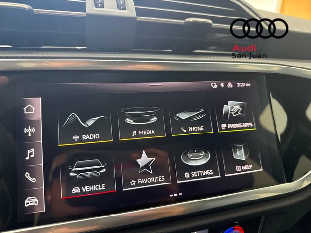 Used 2025 Audi Q3 2.0T Premium w/ Convenience Package image 18