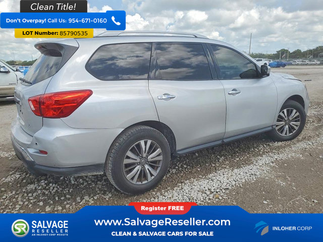 Used 2018 Nissan Pathfinder SL FWD image 4