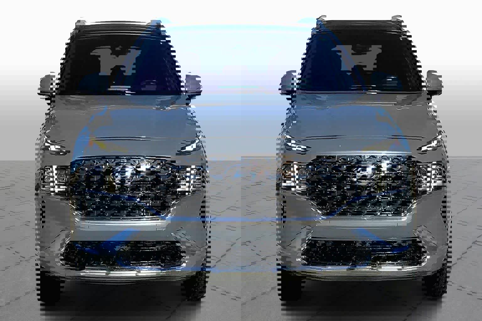 Used 2023 Hyundai Santa Fe Calligraphy w/ Cargo Package image 3