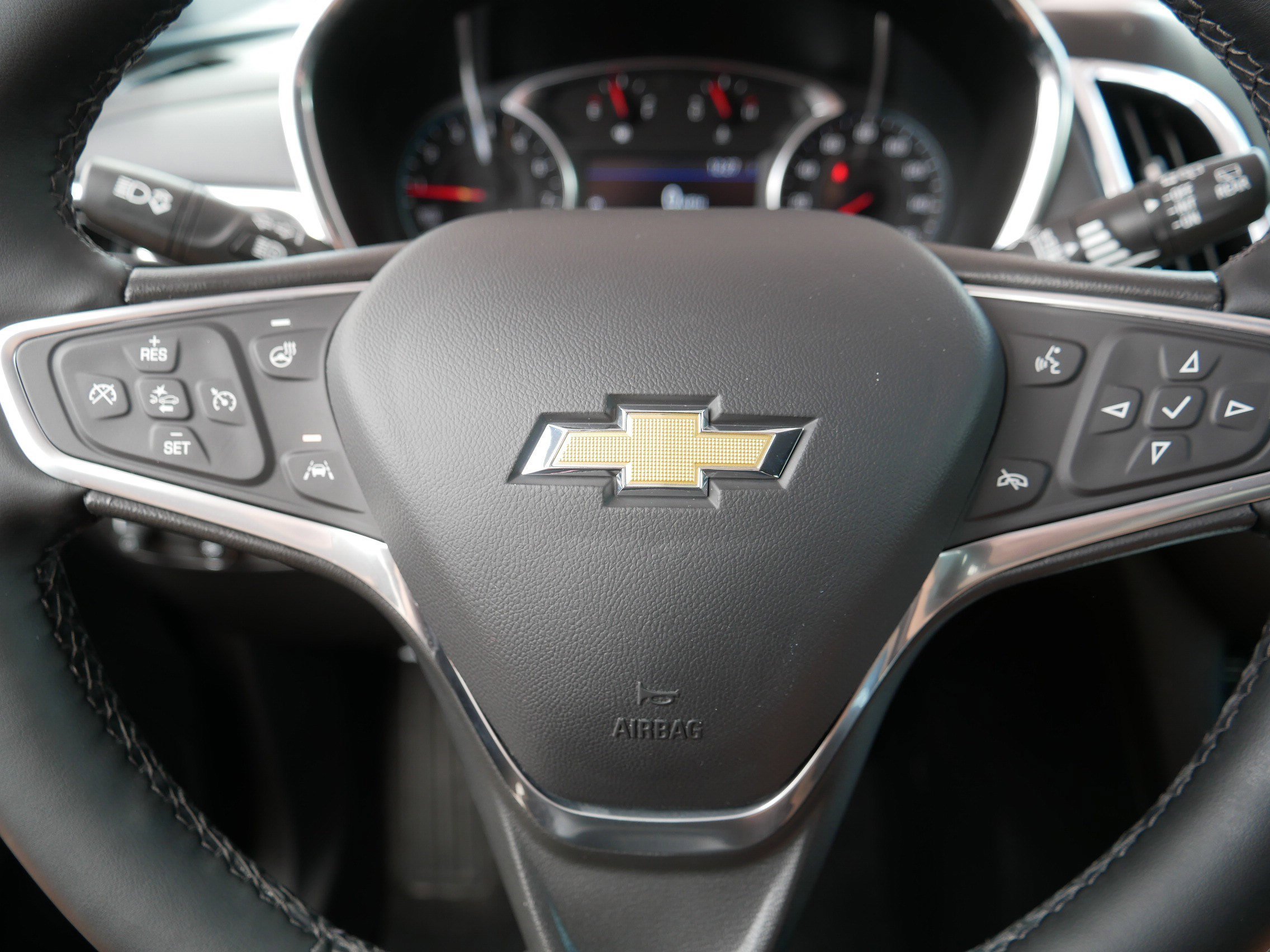 Used 2023 Chevrolet Equinox LT AWD/4WD image 25