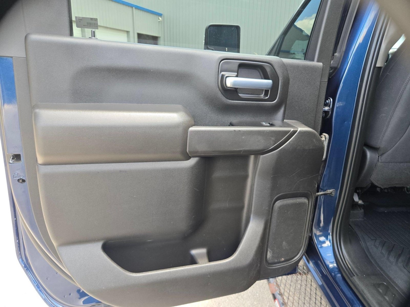 Used 2022 Chevrolet Silverado 2500 Custom w/ Custom Value Package AWD/4WD image 14