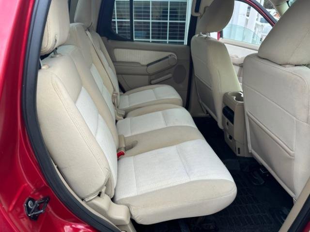 Used 2010 Ford Explorer Sport Trac XLT image 30