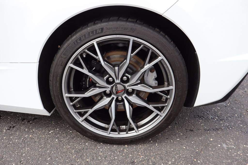 Used 2024 Chevrolet Corvette Stingray w/ Z51 Performance Package image 34