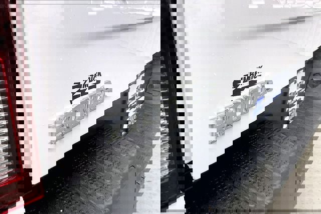 Certified 2025 Honda Ridgeline RTL image 32