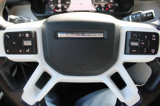 Used 2024 Land Rover Defender 110 S image 11