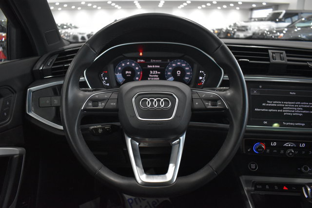 Used 2024 Audi Q3 2.0T Premium w/ Convenience Package AWD/4WD image 18