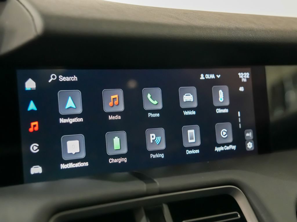 Certified 2025 Porsche Taycan image 31