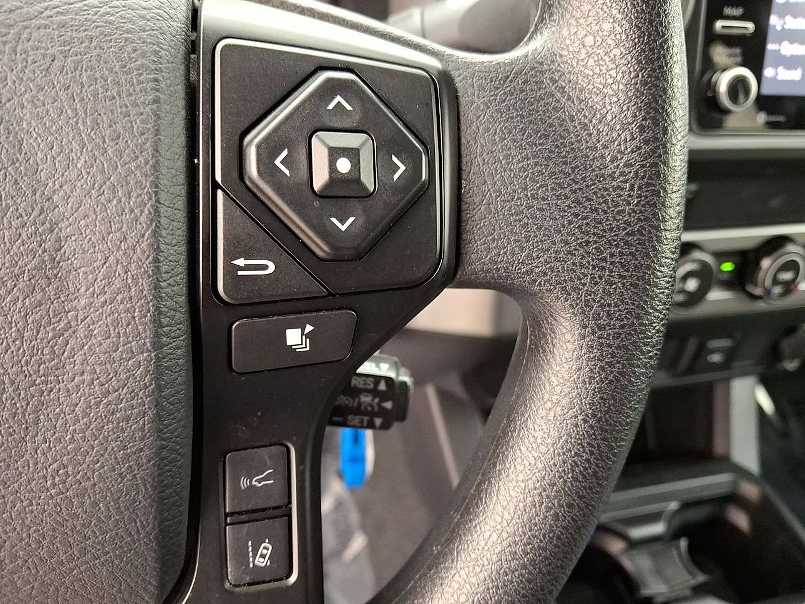 Certified 2023 Toyota Tacoma SR image 18