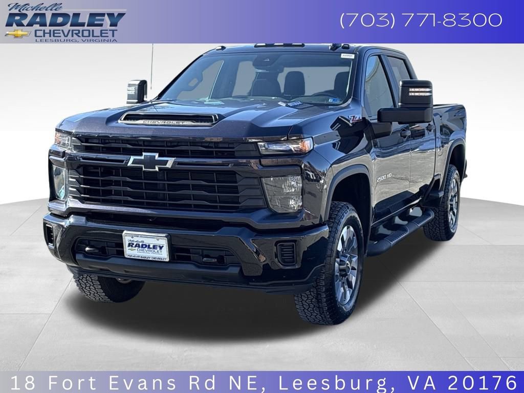 Used 2024 Chevrolet Silverado 2500 Custom w/ Custom Value Package image 1