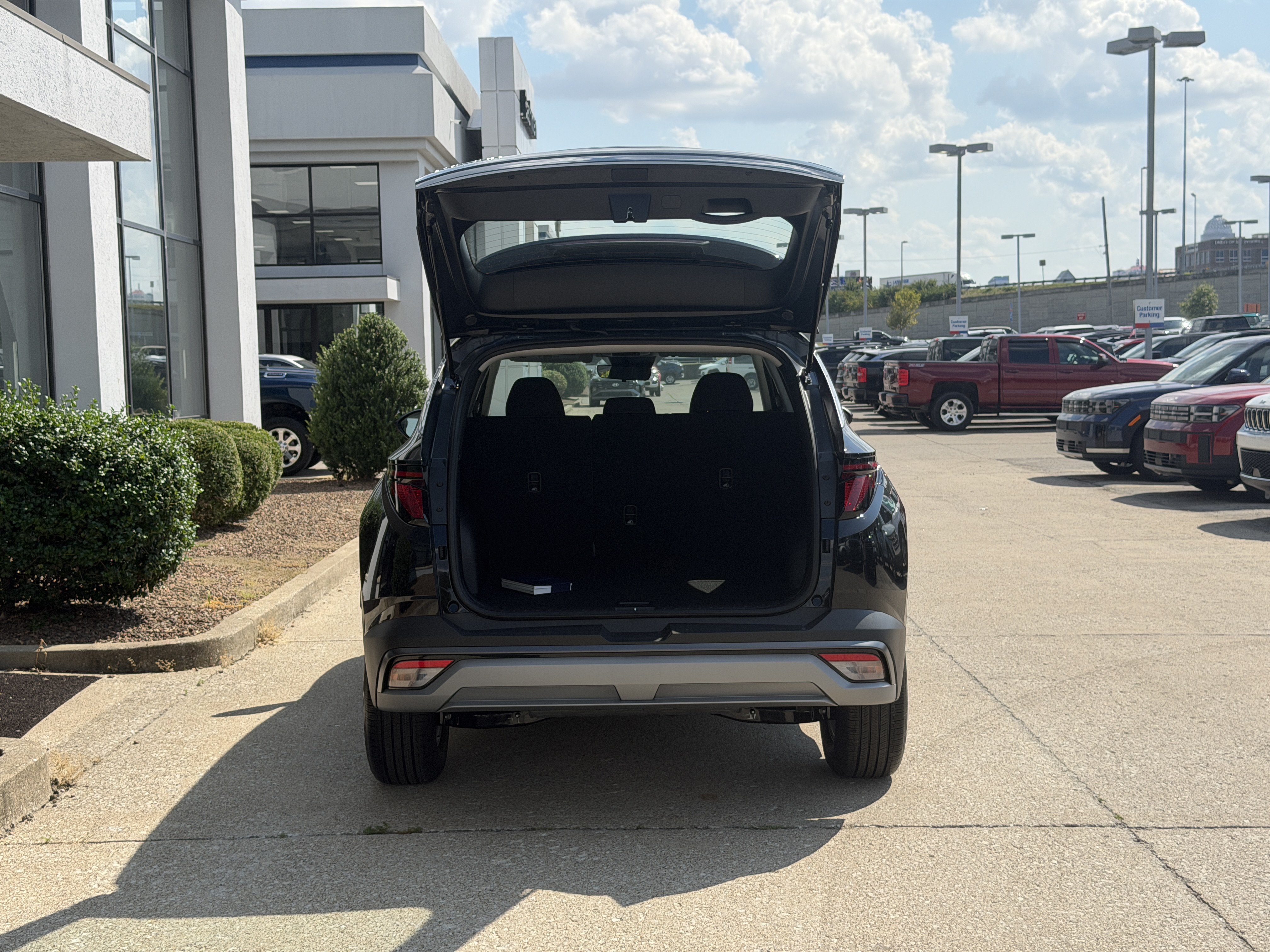 New 2026 Hyundai Tucson SE AWD/4WD image 10