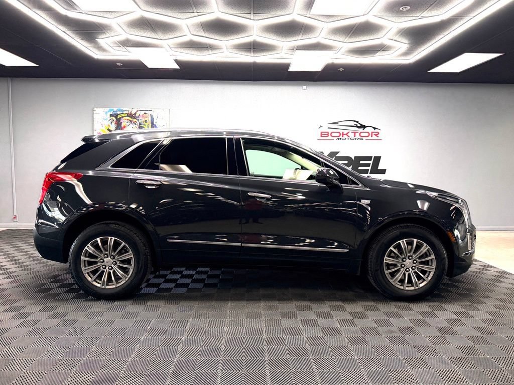 Used 2019 Cadillac XT5 Luxury FWD image 16