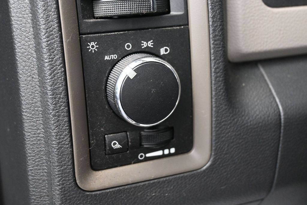 Used 2012 RAM 2500 ST w/ PWR & Remote Entry Group AWD/4WD image 23