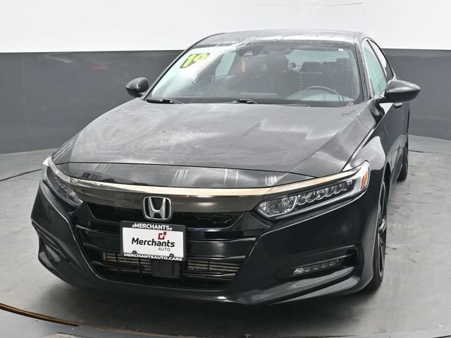 Used 2019 Honda Accord Sport image 2