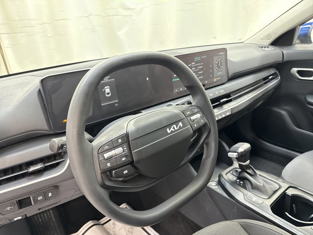 New 2026 Kia K4 LXS image 24