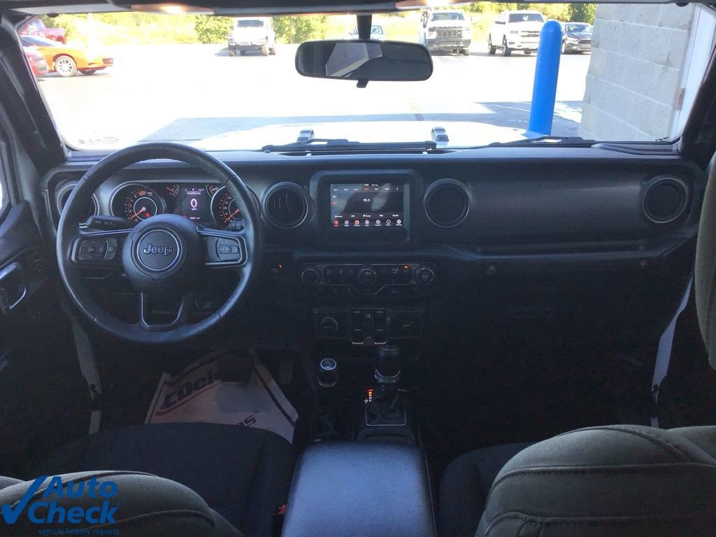 Used 2023 Jeep Wrangler Sport S image 18