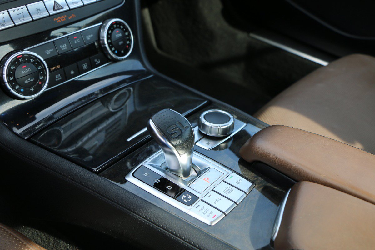 Used 2014 Mercedes-Benz SL 550 image 28