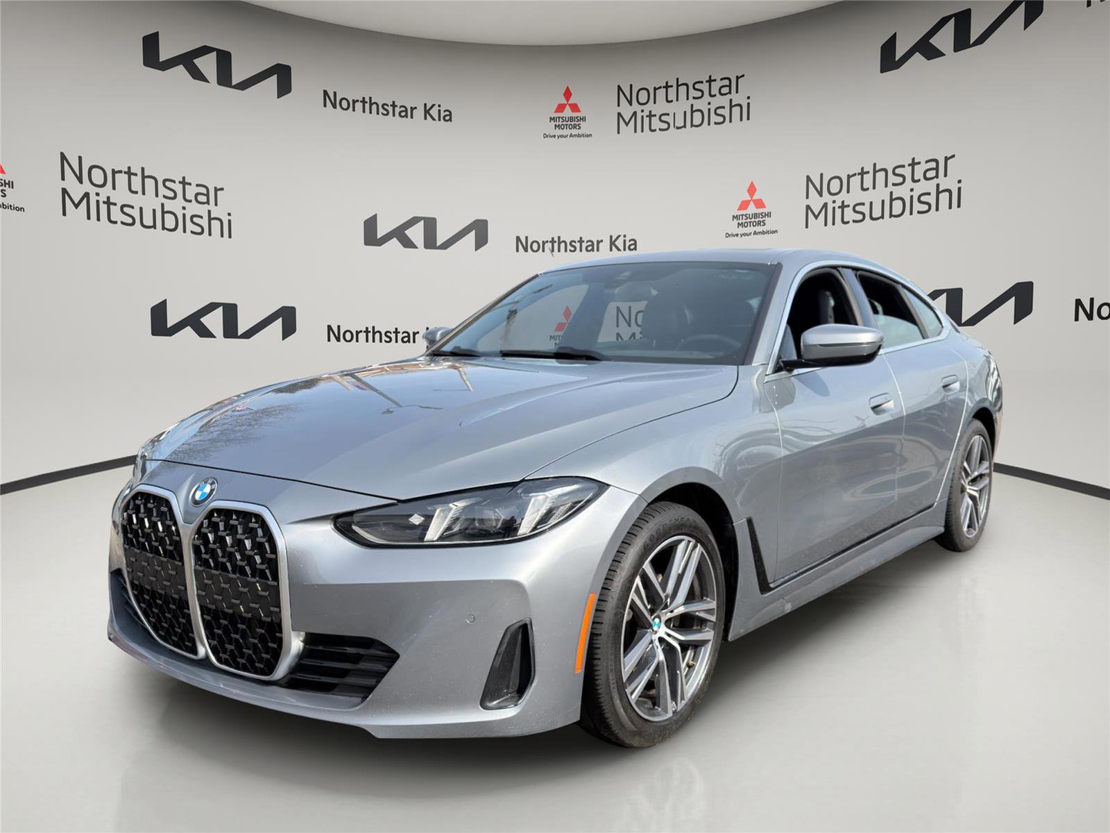 Used 2025 BMW 430i xDrive w/ Premium Package image 1