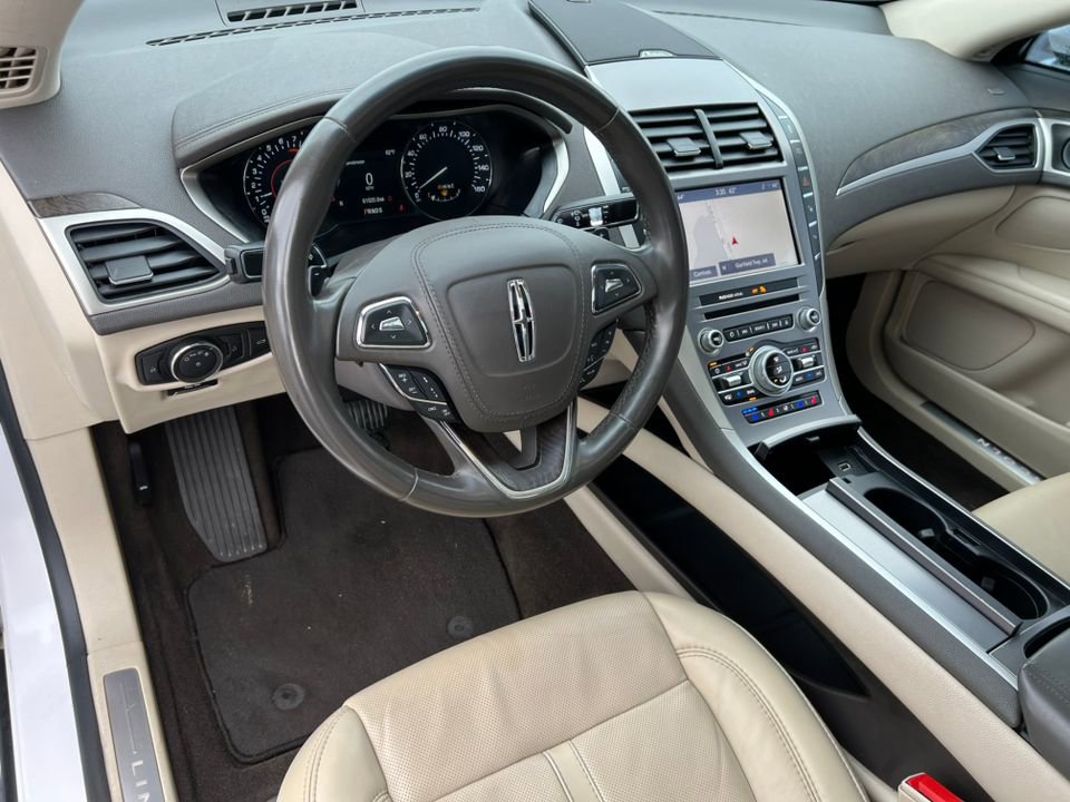 Used 2020 Lincoln MKZ Reserve w/ Monochromatic Package AWD/4WD image 15