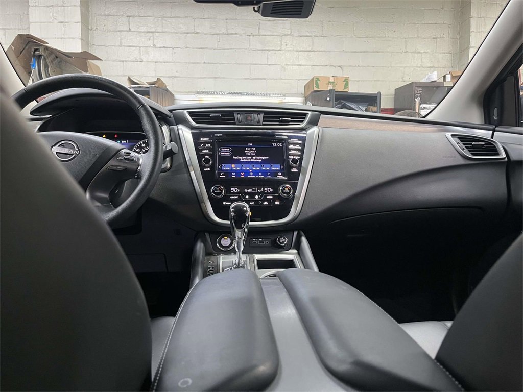 Used 2024 Nissan Murano SV image 14
