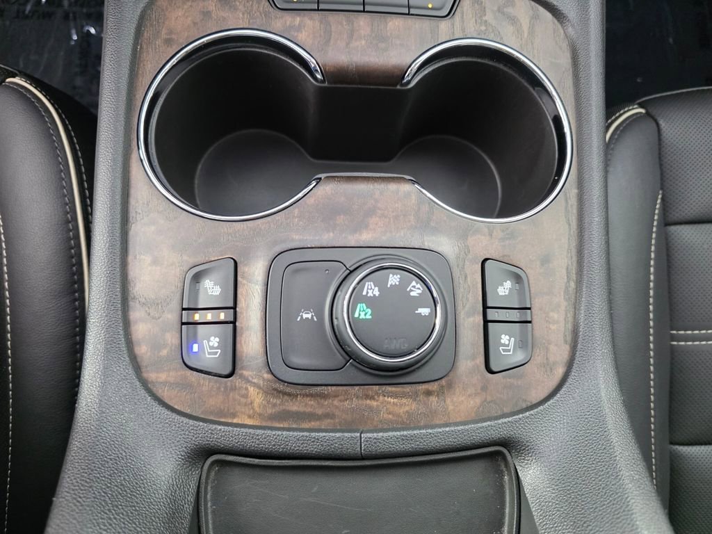 Used 2020 GMC Acadia Denali w/ Denali Ultimate Package image 26