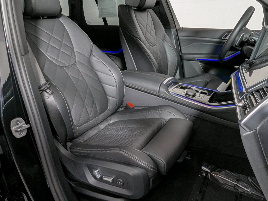 Used 2026 BMW X5 xDrive40i AWD/4WD image 25