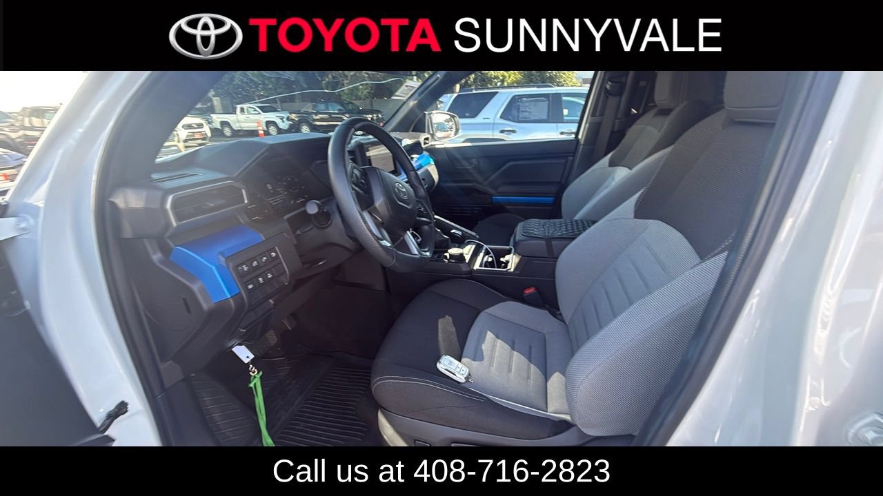 Used 2025 Toyota 4Runner TRD Off-Road AWD/4WD image 4