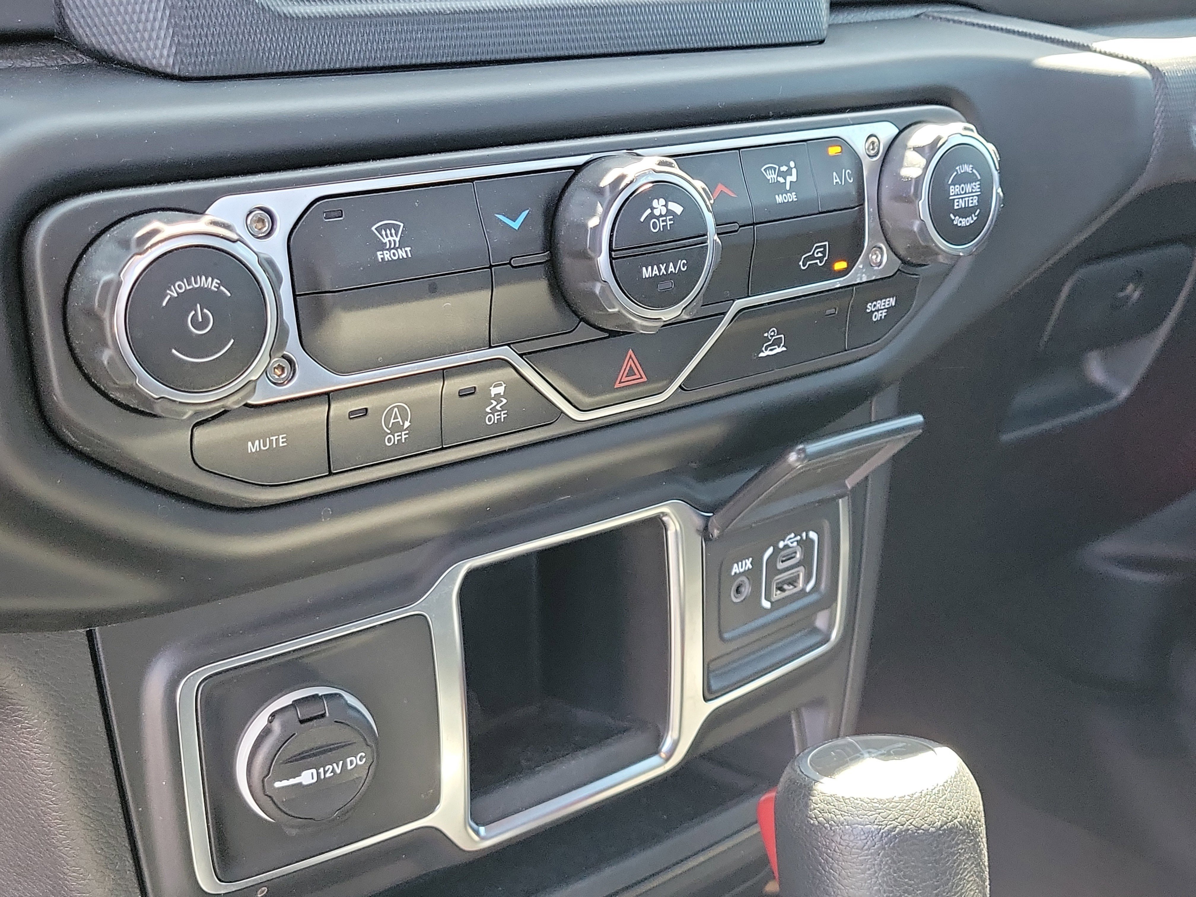 Used 2023 Jeep Gladiator Sport image 28