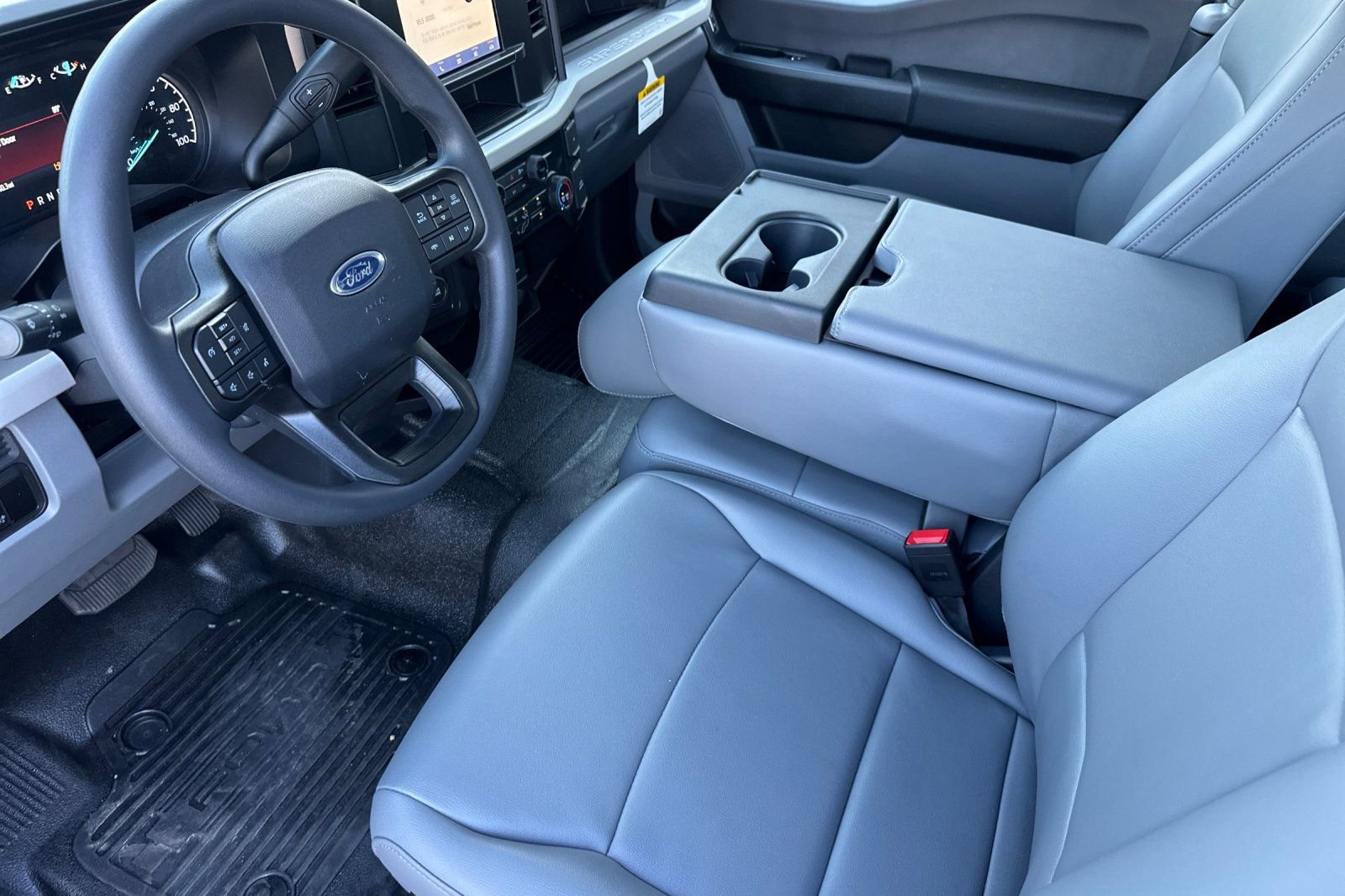 New 2026 Ford F250 XL w/ XL Chrome Package image 10