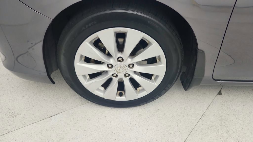 Used 2014 Honda Accord EX-L image 27